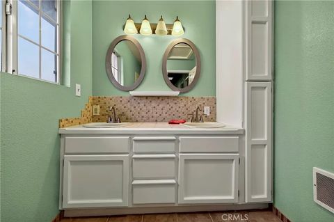 Tiny photo for 19542 Ridge Road, Red Bluff, CA 96080 (MLS # SN25279234)