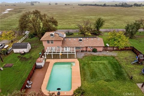 Tiny photo for 19542 Ridge Road, Red Bluff, CA 96080 (MLS # SN25279234)