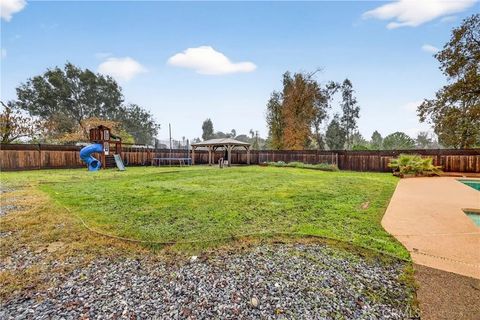 Tiny photo for 19542 Ridge Road, Red Bluff, CA 96080 (MLS # SN25279234)