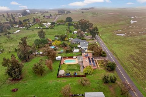 Tiny photo for 19542 Ridge Road, Red Bluff, CA 96080 (MLS # SN25279234)