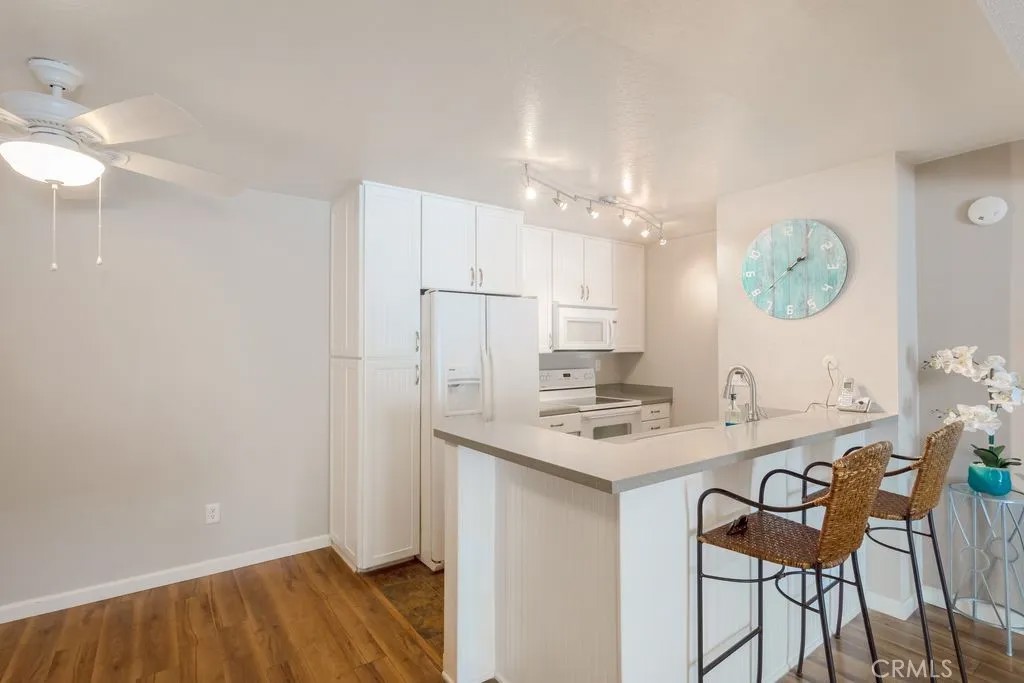 9189 Village Glen 148