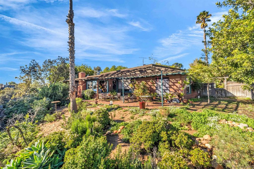 Photo of 5209 Benton Pl, San Diego, CA 92116 (MLS # 260003394)