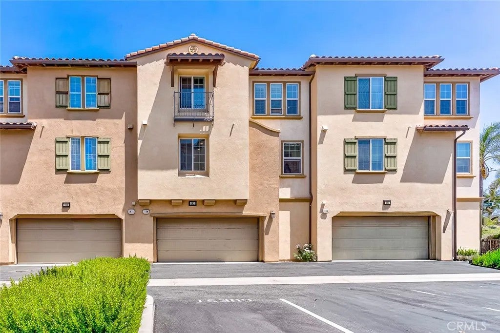 1220 W La Habra Boulevard West 102