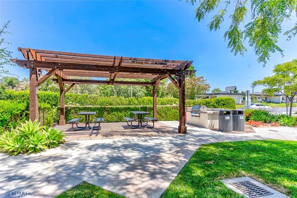 1220 W La Habra Boulevard West 102