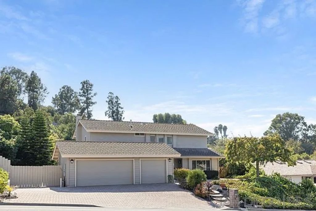 Photo of 4334 Corral Canyon Rd, Bonita, CA 91902 (MLS # 240023051)