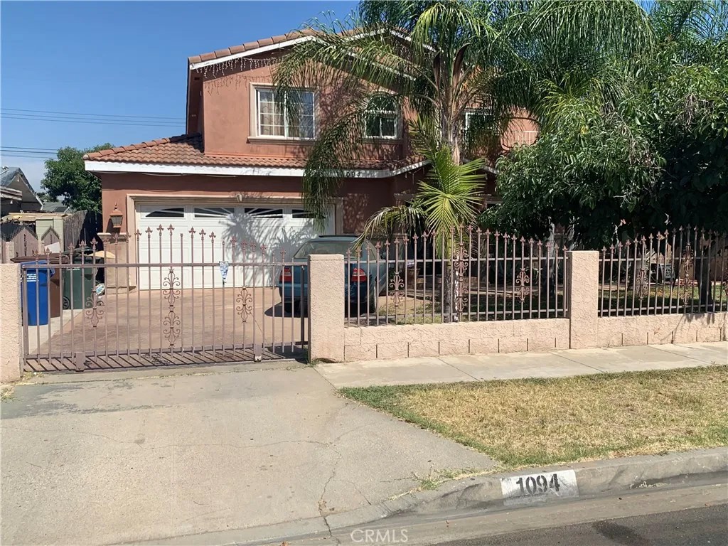 1094 Molinar Avenue