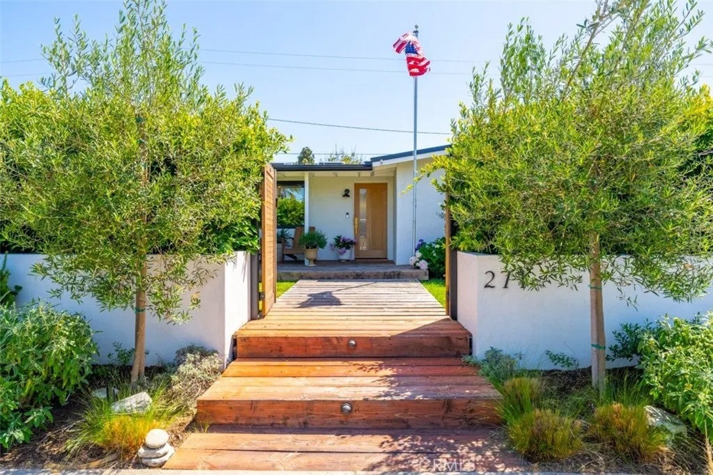 271 Camellia Lane