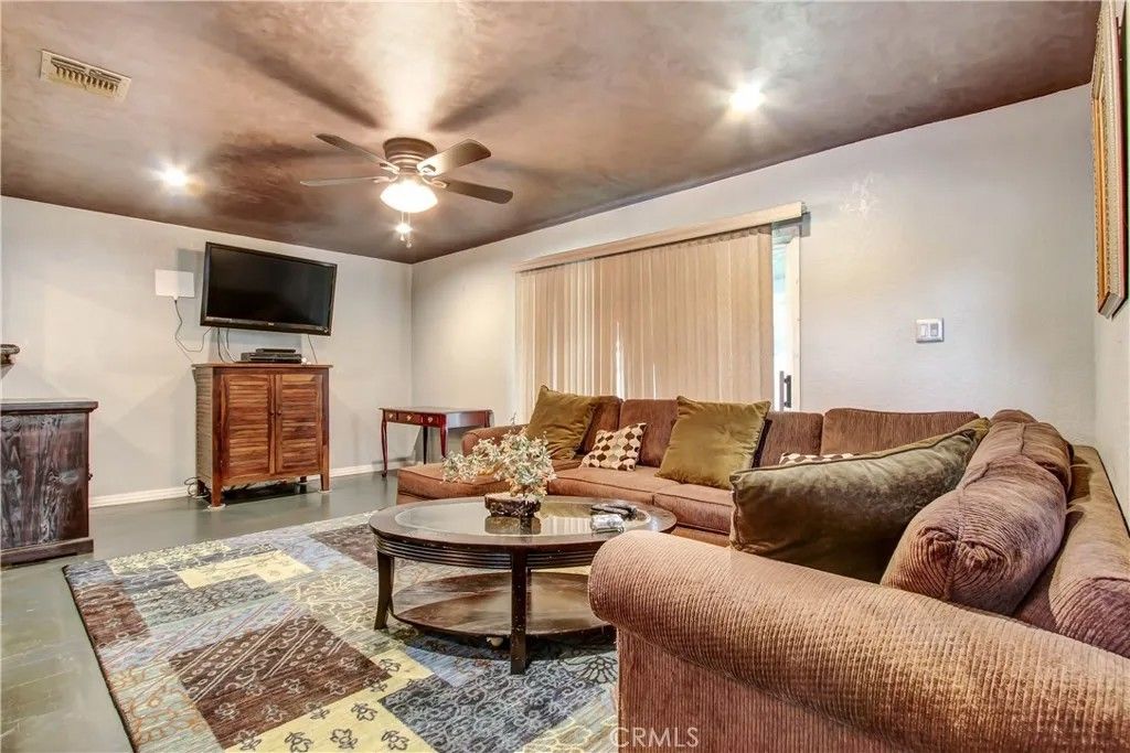 Photo of 9467 Amsdell Ave, Whittier, CA 90605 (MLS # DW26063115)