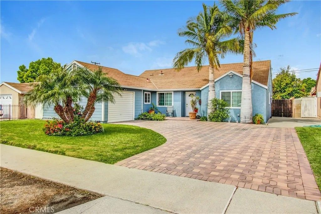 Photo of 9467 Amsdell Ave, Whittier, CA 90605 (MLS # DW26063115)