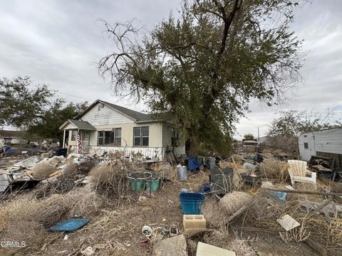 Tiny photo for 8605 E Avenue J, Lancaster, CA 93535 (MLS # V1-33666)