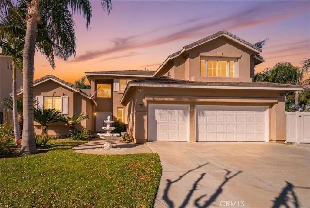 Photo of 2812 Via Mazatlan, Corona, CA 92882 (MLS # SW26010196)