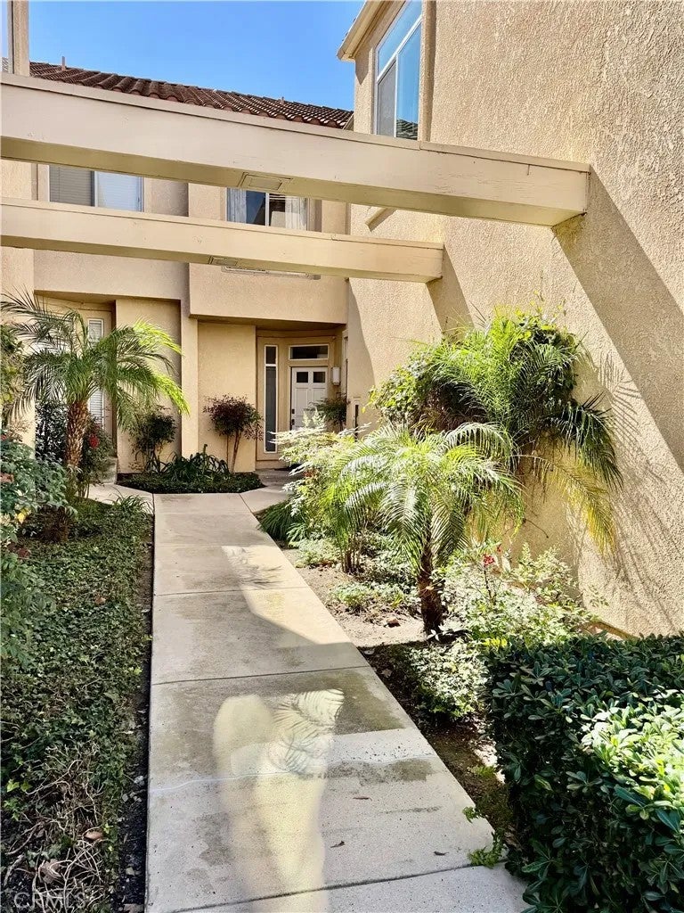 3100 Castelar Court 103