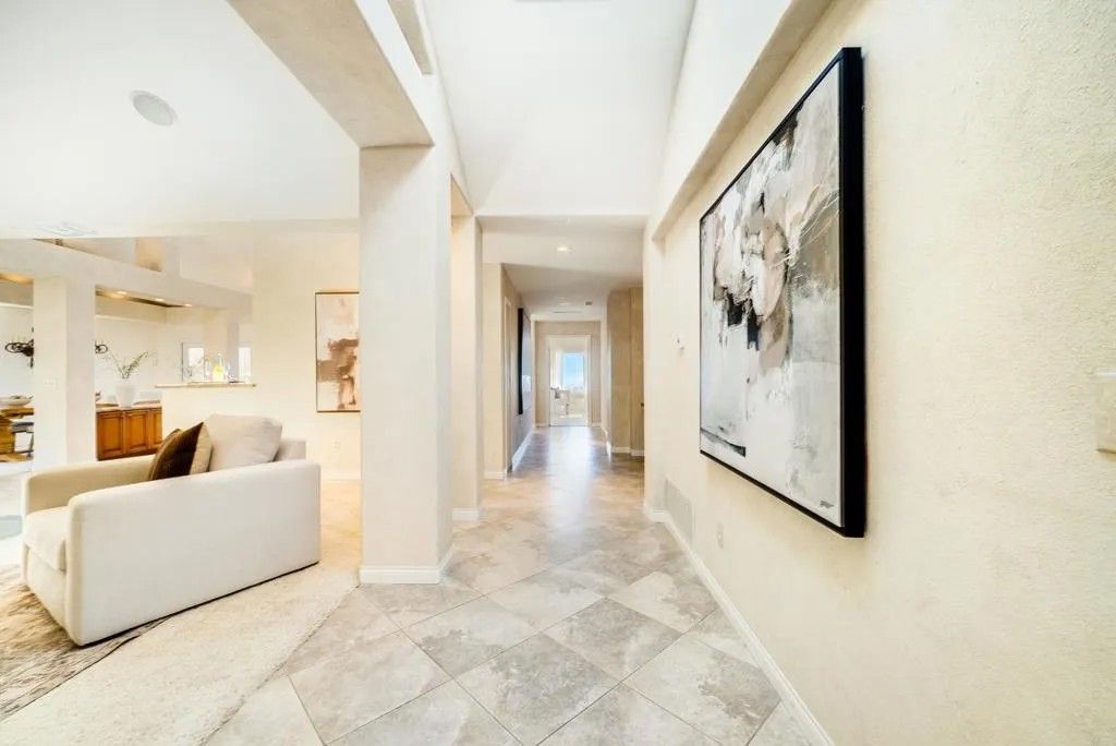 Photo of 7240 Caminito Cruzada, La Jolla, CA 92037 (MLS # NDP2602332)