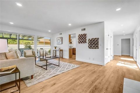 Tiny photo for 2131 W Niobe Avenue, Anaheim, CA 92804 (MLS # OC25245837)