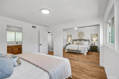 Tiny photo for 2131 W Niobe Avenue, Anaheim, CA 92804 (MLS # OC25245837)