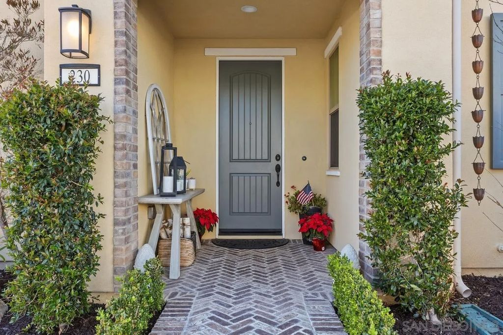 Photo of 230 Reserve Court, San Marcos, CA 92078 (MLS # 260001379)