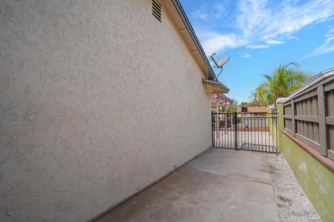 Tiny photo for 2041 Ardath Ave, Escondido, CA 92027 (MLS # 250041751)