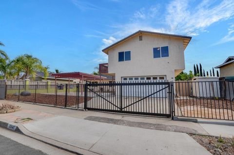 Tiny photo for 2041 Ardath Ave, Escondido, CA 92027 (MLS # 250041751)