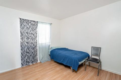 Tiny photo for 2041 Ardath Ave, Escondido, CA 92027 (MLS # 250041751)