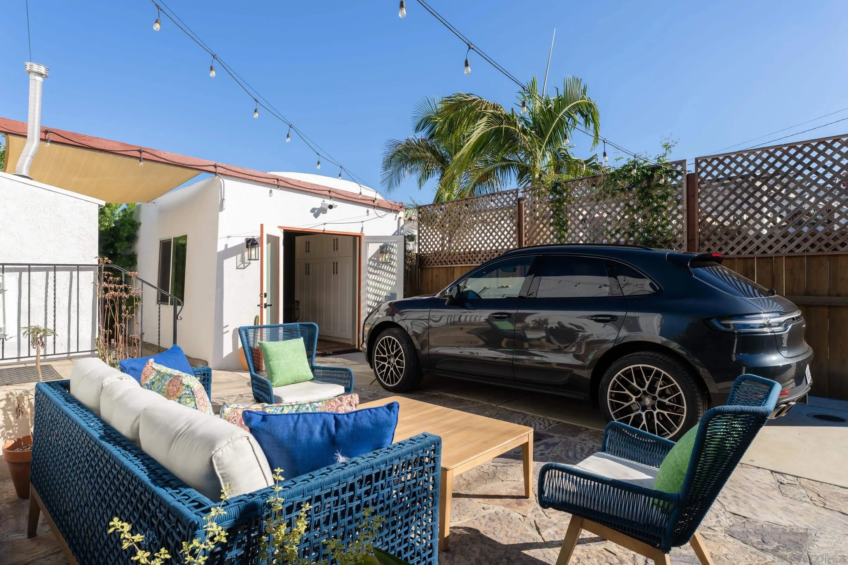 San Diego, California 92104, United States, 2 Bedrooms Bedrooms, ,1 BathroomBathrooms,Residential,Active,234236