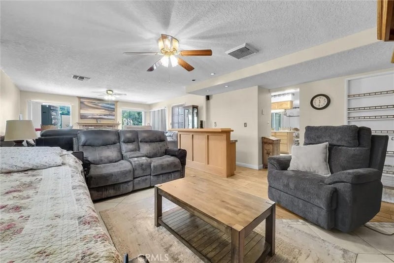 5421 Camino Real