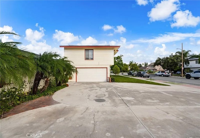 544 N Heatherstone