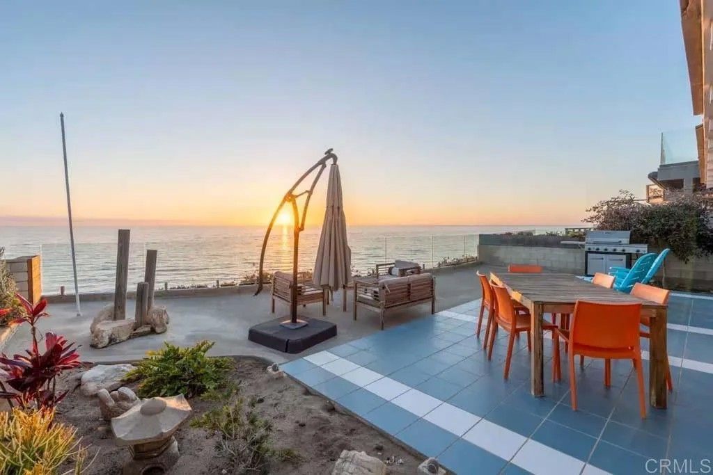 Photo of 498 Neptune Ave, Encinitas, CA 92024 (MLS # NDP2602262)