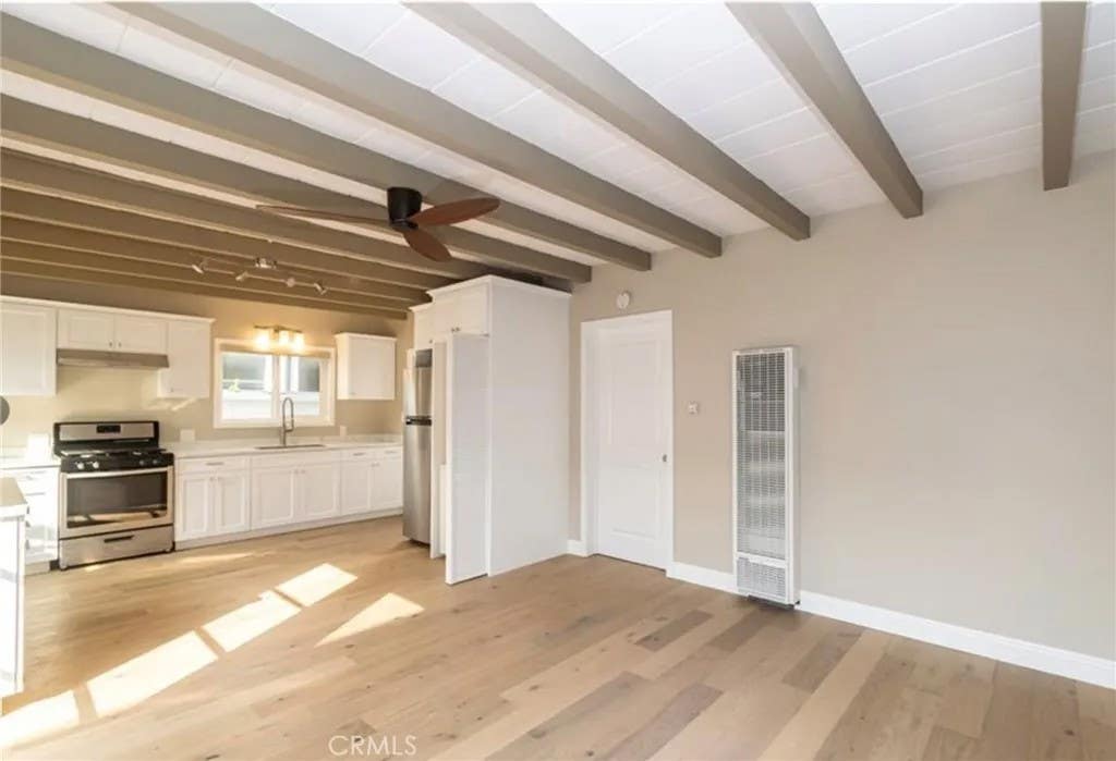 Photo of 225 Marguerite Ave, Corona Del Mar, CA 92625 (MLS # OC26133556)