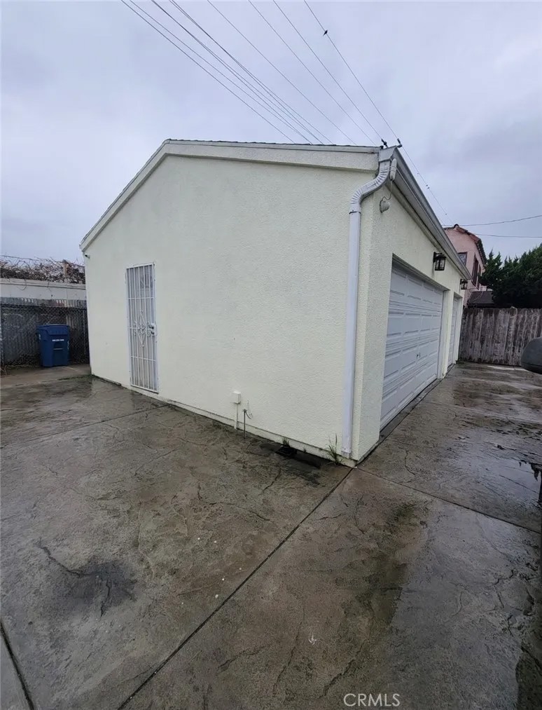 8455 Santa Fe Ave