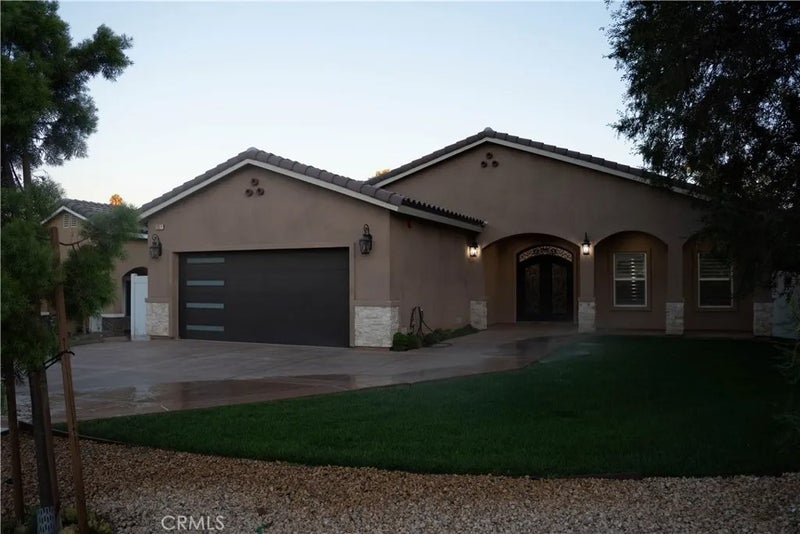 5954 Clifton
