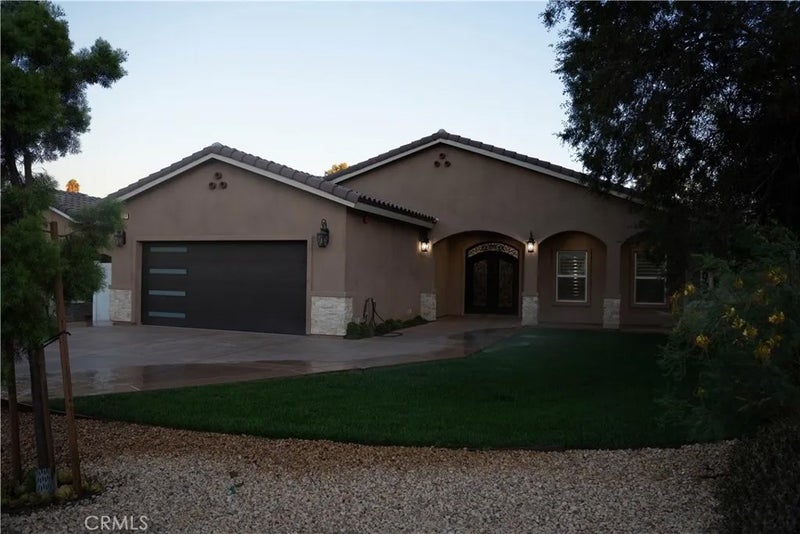 5954 Clifton
