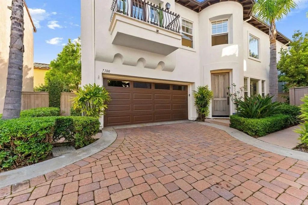 Photo of 7100 Surfbird Circle, Carlsbad, CA 92011 (MLS # NDP2601327)