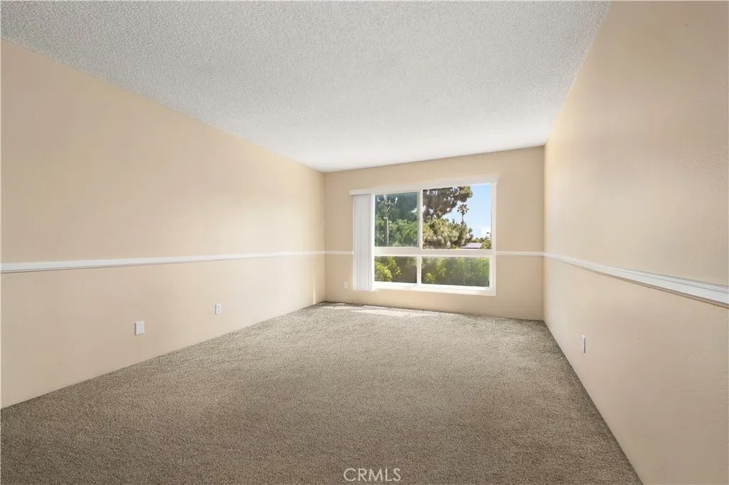 5585 E Pacific Coast Highway 354