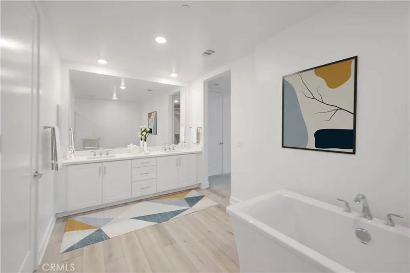 1210 Rivington