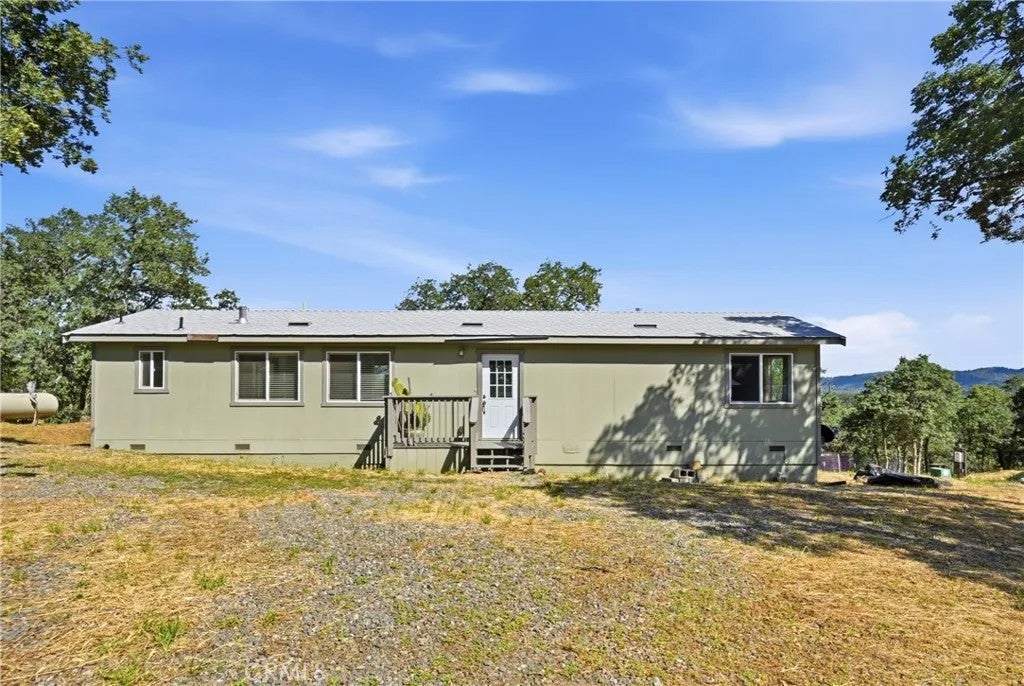 15937 Joseph Trail