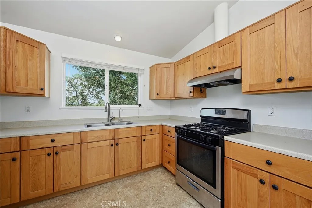 15937 Joseph Trail