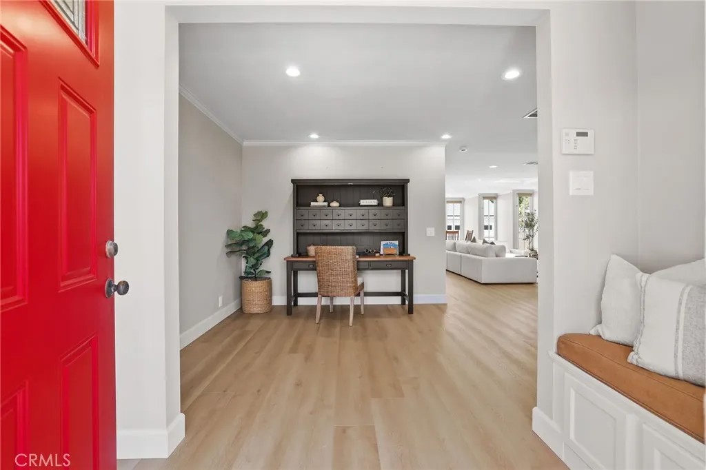 2114 Ostrom