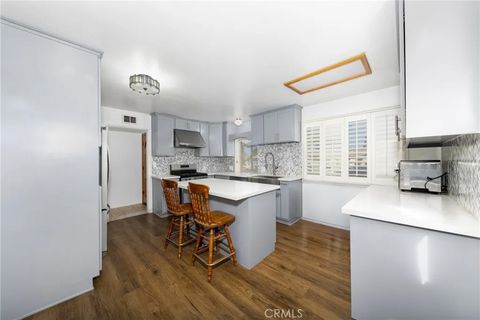 Tiny photo for 9810 Sharon Ave, Riverside, CA 92503 (MLS # SB25249702)