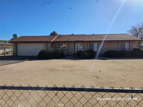 Photo of 18891 Rocksprings Road, Hesperia, CA 92345 (MLS # HD25272207)