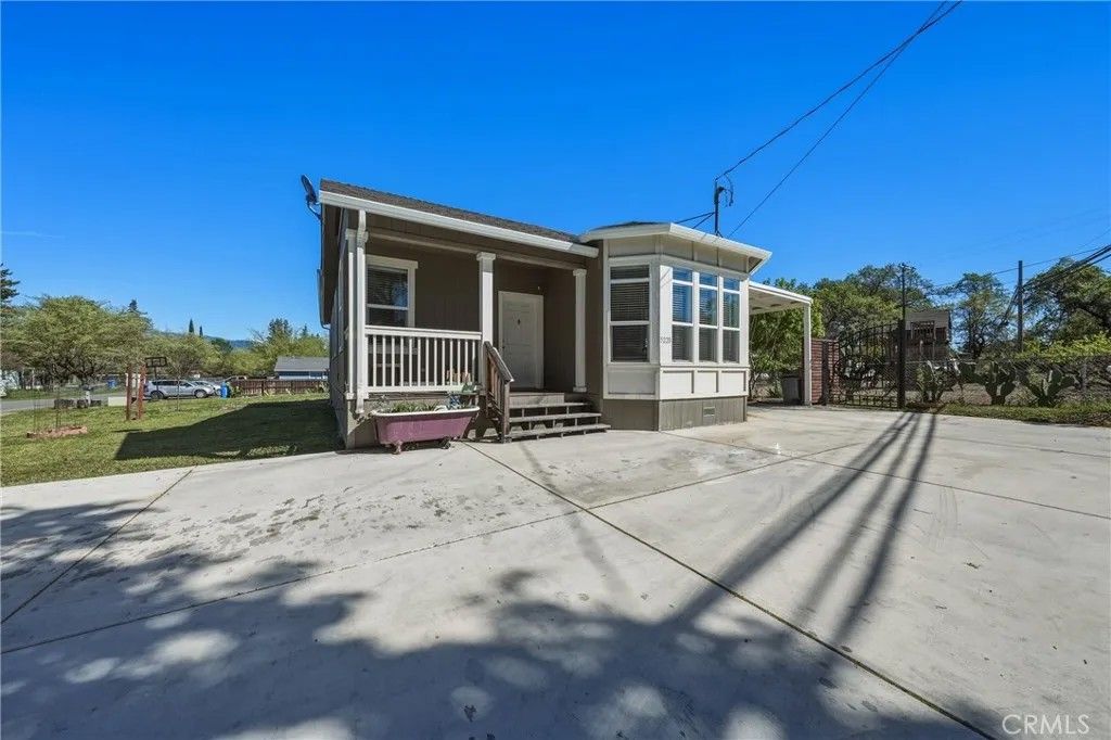 Photo of 5220 Lakeshore Blvd, Lakeport, CA 95453 (MLS # LC26067596)