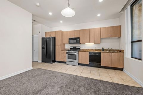 Tiny photo for 1480 Broadway #2107, San Diego, CA 92101 (MLS # 250038712)