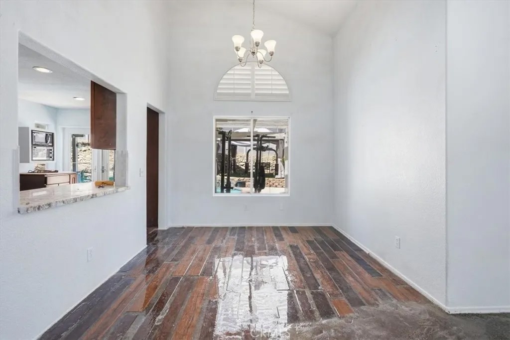 27255 Echo Canyon Court