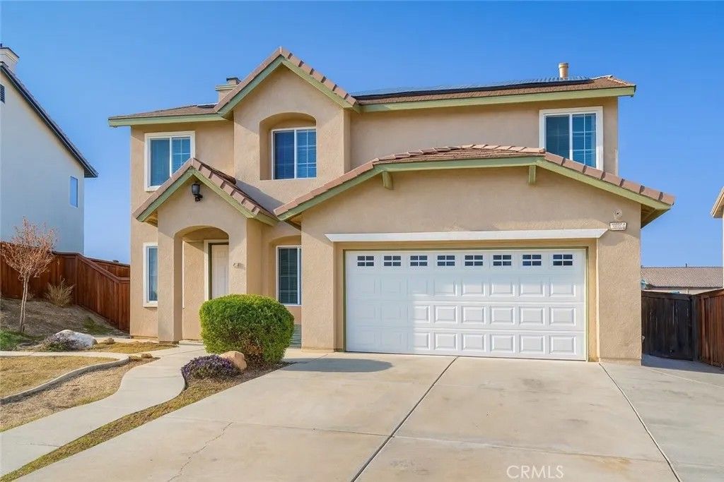 Photo of 13674 Buena Vista, Hesperia, CA 92344 (MLS # IV25276598)