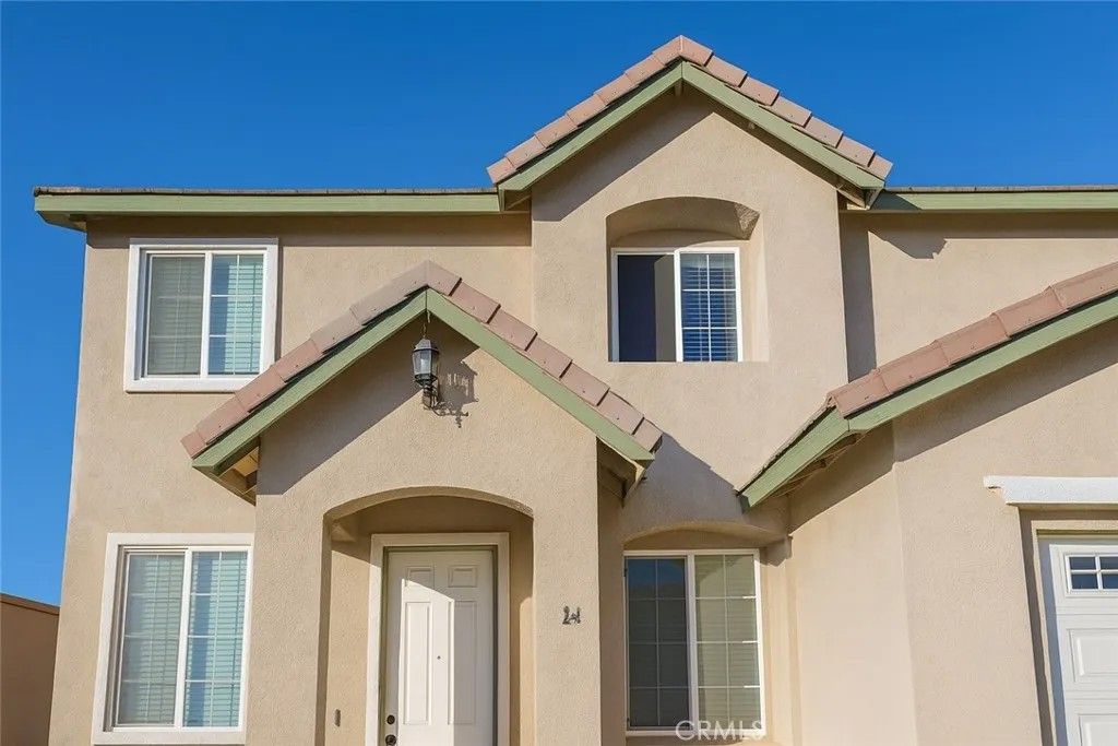 Photo of 13674 Buena Vista, Hesperia, CA 92344 (MLS # IV25276598)