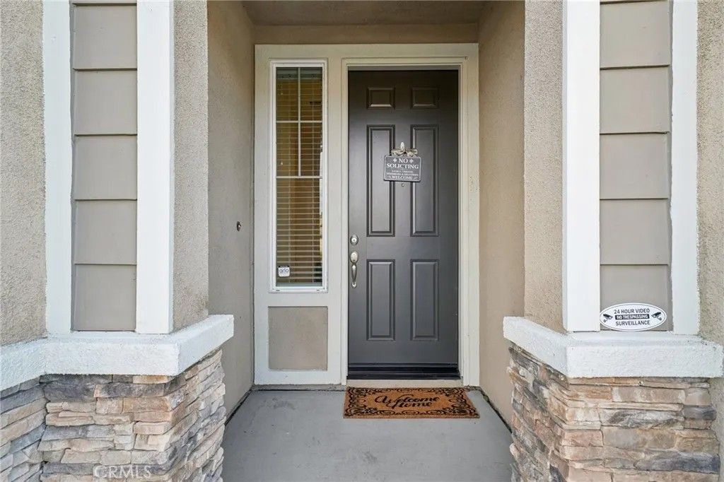 Photo of 24465 Arroyo Dr, Menifee, CA 92584 (MLS # SW25280450)