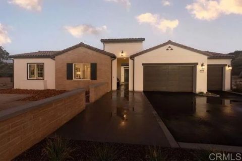 Photo of 2570 Woodland Heights Glen, Escondido, CA 92026 (MLS # NDP2605147)