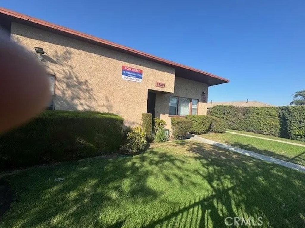 Photo of 1543 W 105th Street #F, Los Angeles, CA 90047 (MLS # PW26054705)