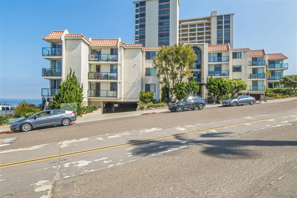 Photo of 909 Coast #12, La Jolla, CA 92037 (MLS # 250032749)