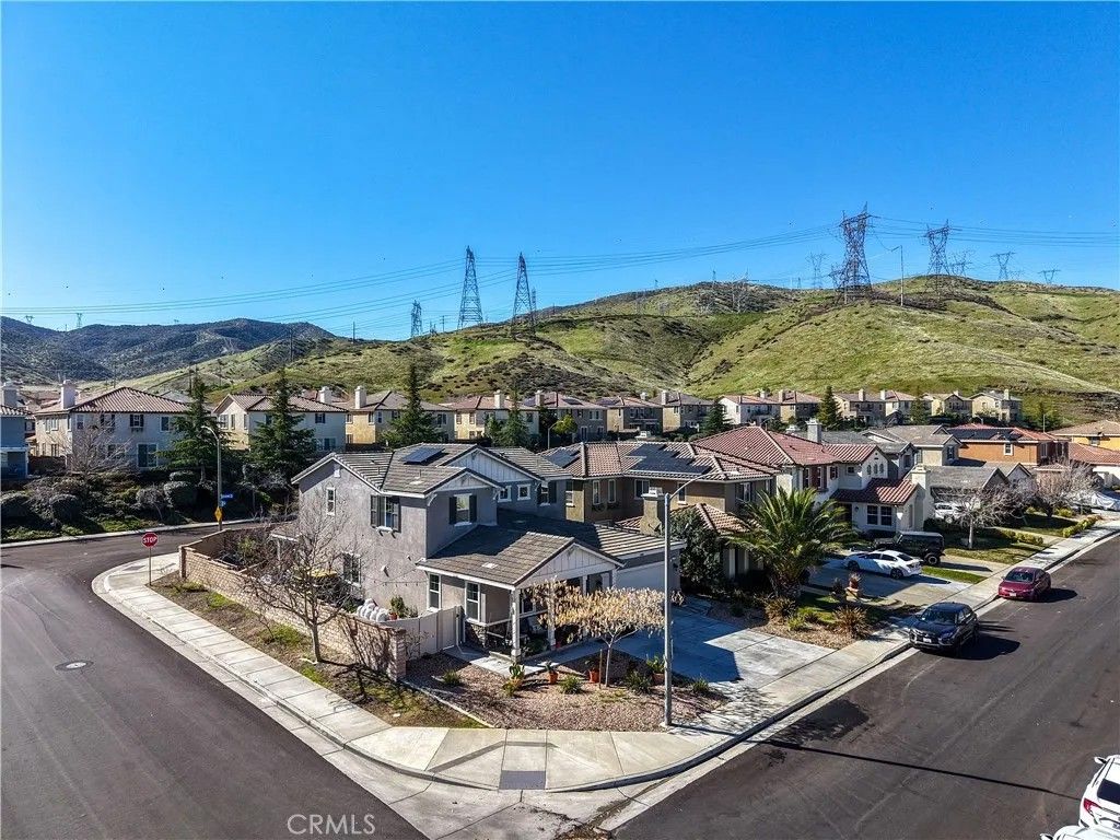 Photo of 2800 Crocus Pl, Palmdale, CA 93551 (MLS # CV26026641)