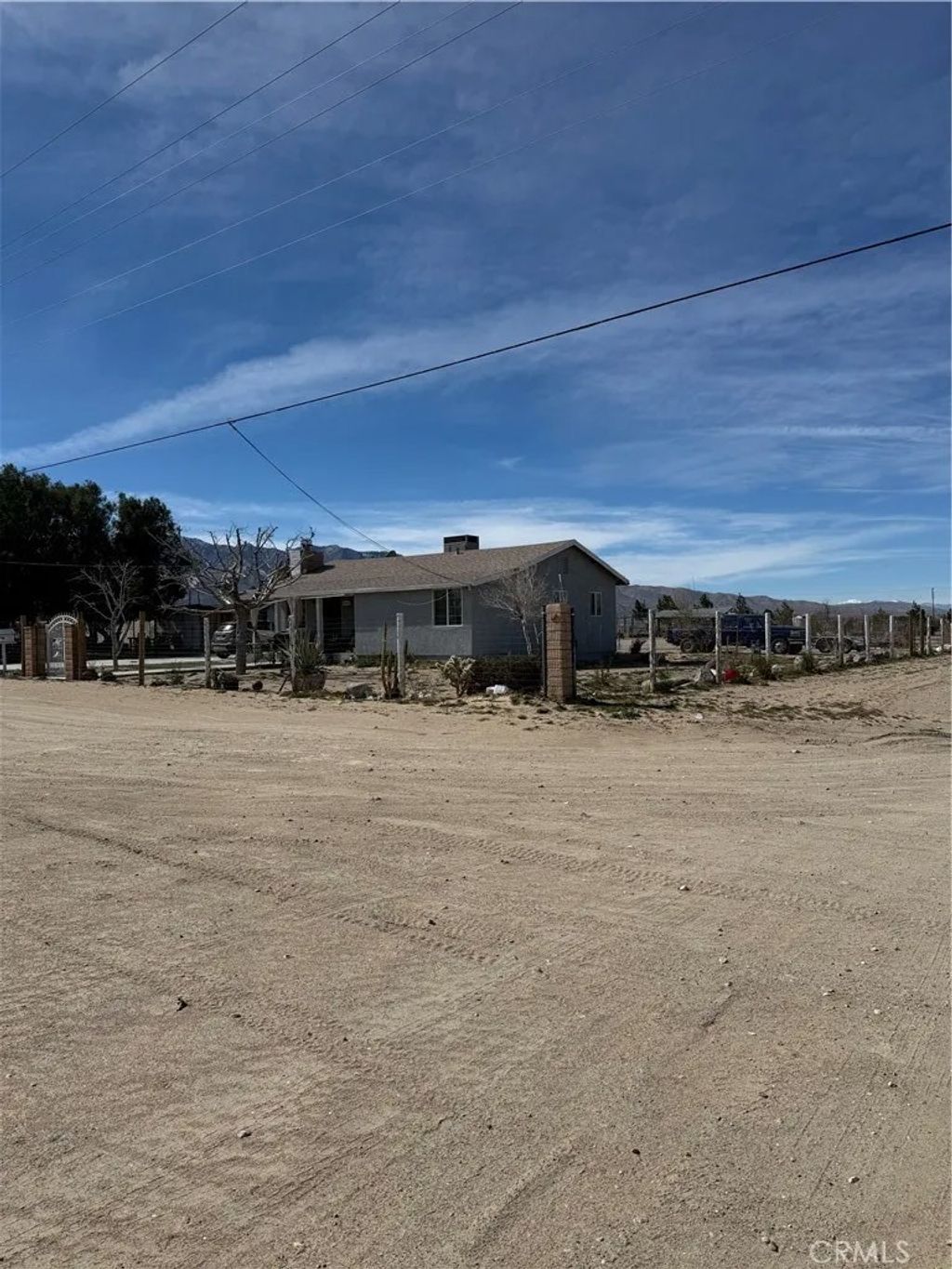 Photo of 10656 Allen Way, Lucerne Valley, CA 92356 (MLS # SB26043279)
